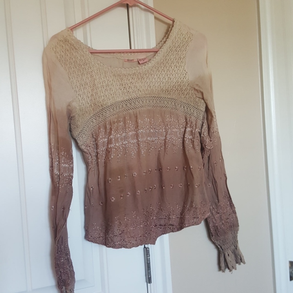 Rose colored ombre top from Buckle